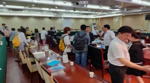 景泰玻璃公益服務(wù)招聘在行動(dòng)