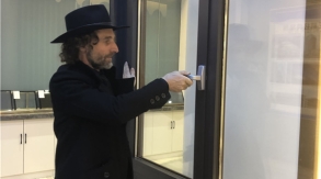 Australian construction engineers and contractors visit Jingtai. Further improve product quality and technological innovation