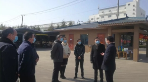 On the morning of February 23rd, Guo Peng, member of the Standing Committee of the County Party Committee and Secretary of the Party Working Committee of the High tech Zone, visited Jingtai Glass to supervise the resumption of work and production of the e